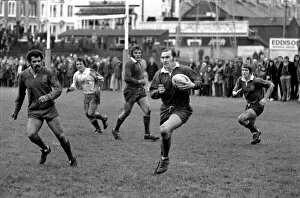 Images Dated 16th February 1975: Rugby League International Wales v France Action from the match