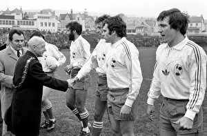 Images Dated 16th February 1975: Rugby League International Wales v France French players shake hands with