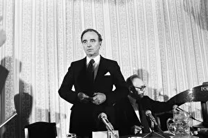 Images Dated 22nd January 1981: Rupert Murdoch buys The Times newspaper. Pictured at a press conference on the future of