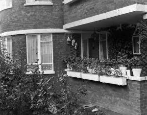 Images Dated 3rd October 1977: Ruskin Park House, Camberwell is where Jack Jones leader of the TGWU lives