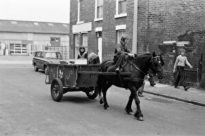 Images Dated 18th July 1975: Russell Woods, Rag and bone boy in a residential street. 18th July 1975