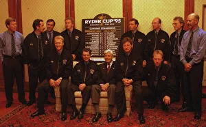 Images Dated 18th September 1995: Ryder Cup Golf team line up for photograph before leaving Heathrow airport for New York