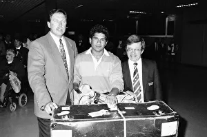 Images Dated 28th April 1992: Sachin Tendulkar April 1992 Cricket Player to play for Yorkshire