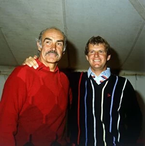 Sandy Lyle with arm around Sean Connery October 1991