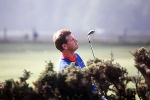 Sandy Lyle standing in rough looking up October 1988 Sandy Lyle standing in rough looking up October 1988