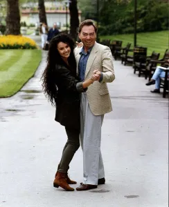 Sarah Brightman Actress Singer Dancer Actress Singer Dancer Posing With Her Ex-Husband Sarah Brightman Actress Singer Dancer Actress Singer Dancer Posing With Her Ex-Husband