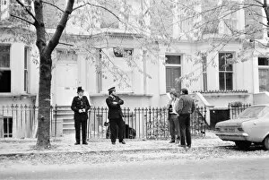 Images Dated 30th October 1982: Scene outside flat in Abingdon Road, Kensington, London where Koo Stark, Actress