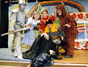 Scene from the Wizard of Oz, presented by pupils from St Joseph's Primary School Scene from the Wizard of Oz, presented by pupils from St Joseph's Primary School
