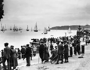 Scenes showing crowds gathered for the Regatta during Cowes Week Scenes showing crowds gathered for the Regatta during Cowes Week