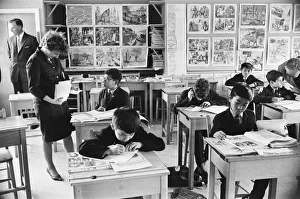 Schoolchildren in Language Class at Pestalozzi Village for Children in Sedlescombe Schoolchildren in Language Class at Pestalozzi Village for Children in Sedlescombe