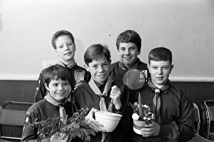 Images Dated 13th October 1991: Scouts Michael Milnes and Neil MacDonald found the recipe for success in a cookery