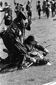 The Sealed Knot Society re-enactment of the Battle of Edgehill at Kineton, Warwickshire The Sealed Knot Society re-enactment of the Battle of Edgehill at Kineton, Warwickshire