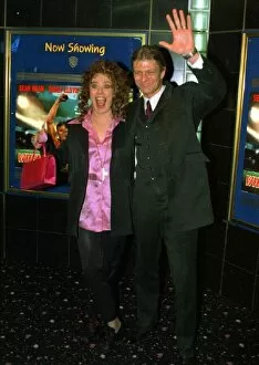 Images Dated 27th February 1996: Sean Bean actor with wife Melanie Hill actress at premiere of his new film When Saturday