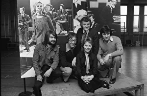 The Shadows pictured with Lulu. January 1975 on her show where they sang 6 songs The Shadows pictured with Lulu. January 1975 on her show where they sang 6 songs