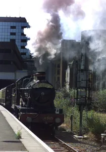 Shakespeare Express pulled into Snow Hill Station, Birmingham to go to Stratford Shakespeare Express pulled into Snow Hill Station, Birmingham to go to Stratford