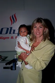Sharron Davies TV Presenter September 98 Holding her daughter Sharron Davies TV Presenter September 98 Holding her daughter