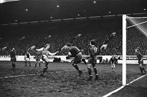 Images Dated 24th January 1970: Sheffield Wednesday v Scunthorpe United FA Cup fourth round match at Hillsborough January