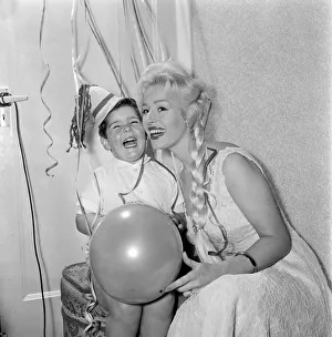 Sheree Winton and her 3 year old son Dale, have an early Christmas party Sheree Winton and her 3 year old son Dale, have an early Christmas party