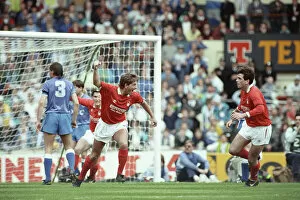 Images Dated 30th April 1989: Simod Cup final at Wembley Stadium. Nottingham Forest defeated Everton 4-3
