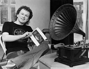 Images Dated 3rd March 1975: Singer, songwriter Mike Batt, 24, the man behind the fur who led the wombles on their