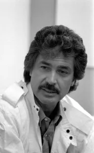 Singing superstar Engelbert Humperdinck relaxes in his dressing room before appearing Singing superstar Engelbert Humperdinck relaxes in his dressing room before appearing
