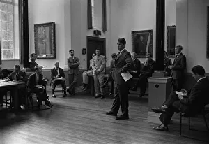 Sir Edmund Hillary at a pre Himalayan expedition conference Sir Edmund Hillary at a pre Himalayan expedition conference
