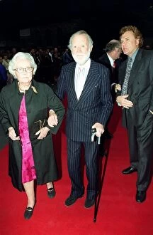 Images Dated 14th July 1998: Sir John Mills Actor July 98 Arriving for the premiere of Doctor Doolittle at