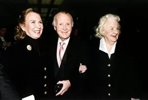 Images Dated 30th January 1997: Sir John Mills the actor with his wife and daughter