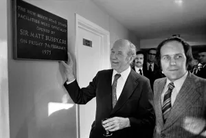 Sir Matt Busby. Oxford United players prior to match. Oxford United players celebrate Sir Matt Busby. Oxford United players prior to match. Oxford United players celebrate