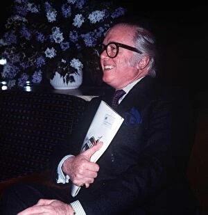 Images Dated 2nd April 1985: Sir Richard Attenborough Film Director at the Variety Club at the Hilton Hotel