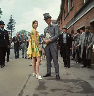 Sixties clothing hotsell