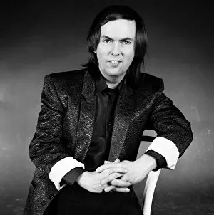 Images Dated 27th February 1987: Slade guitarist Dave Hill. 27th February 1987