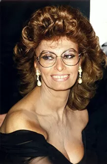 Images Dated 1st January 1993: SOPHIA LOREN ARCHIVE - PICTURED IN 1993