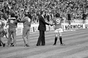Images Dated 1st May 1976: Southampton 1-0 Manchester United. FA Cup Final. Wembley Stadium