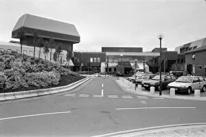Images Dated 5th July 1988: Southport and Ormskirk Hospital NHS Trust, Town Lane, Kew, Southport, Merseyside