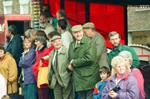 Spectators at the annual Riding the Fair procession sets off from Yarm Town Hall Spectators at the annual Riding the Fair procession sets off from Yarm Town Hall