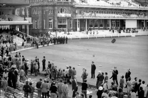Sport: Cricket: The Ashes: England v. Australia at Lords Sport: Cricket: The Ashes: England v. Australia at Lords