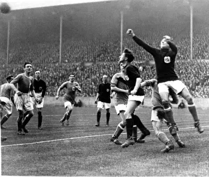 Sport - Football - FA Cup Final - 1927 - Cardiff City v Arsenal - Cardiff City goalkeeper Sport - Football - FA Cup Final - 1927 - Cardiff City v Arsenal - Cardiff City goalkeeper