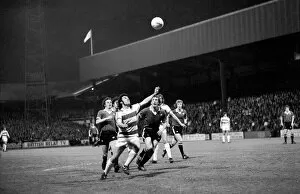 Images Dated 19th April 1977: Sport: Football: Queens Park Rangers vs. Manchester United. April 1977 77-02218-013
