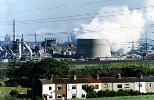 Images Dated 30th July 1993: Steam pours out of the new Enron cooling tower billowing towards Redcar. 30th July 1993