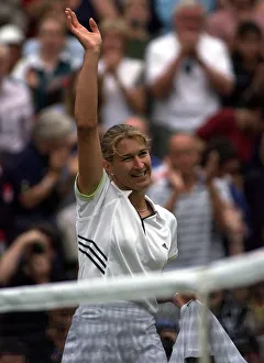 Steffi Graf Wimbledon Tennis Championships 1999 she celebrates her victory over Mariaan Steffi Graf Wimbledon Tennis Championships 1999 she celebrates her victory over Mariaan
