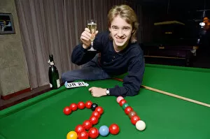 Images Dated 13th January 1990: Stephen Hendry celebrating his 21st birthday. 13th January 1990