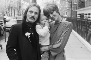 Steve Marriott, singer and songwriter and member of the 1960s group The Small Faces Steve Marriott, singer and songwriter and member of the 1960s group The Small Faces