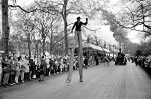 Images Dated 30th March 1975: A stilt walker taking part in the Easter parade, Battersea Park. March 1975 75-1706-010