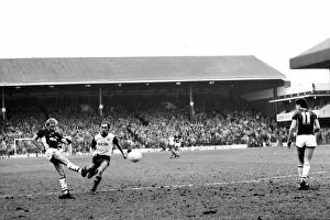 Stoke v. Aston Villa. March 1984 MF14-21-033 The final score was a one nil