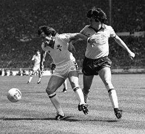 Stuart Pearson holds of Arsenals David OLeary during the FA Cup Final 1980 at Wembley Stuart Pearson holds of Arsenals David OLeary during the FA Cup Final 1980 at Wembley