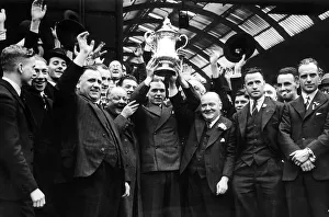 Sunderland Football team Leaving King's Cross after winning the FA Cup Sunderland Football team Leaving King's Cross after winning the FA Cup