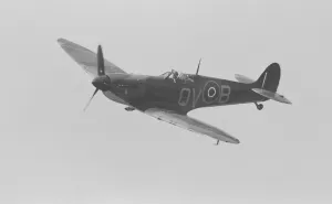 Supermarine Spitfire Mk IIa P7350 is the oldest airworthy Spitfire in the world Supermarine Spitfire Mk IIa P7350 is the oldest airworthy Spitfire in the world