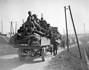 Supply train of the 3rd Lahore Division after leaving the railway station at Orleans Supply train of the 3rd Lahore Division after leaving the railway station at Orleans