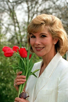 Images Dated 18th March 1992: SUSAN HAMPSHIRE BBC TV SUMMER LAUNCH - 18 / 03 / 1992